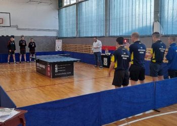 Velika borba, poeni za špice, puna sala, ali poraz u derbiju